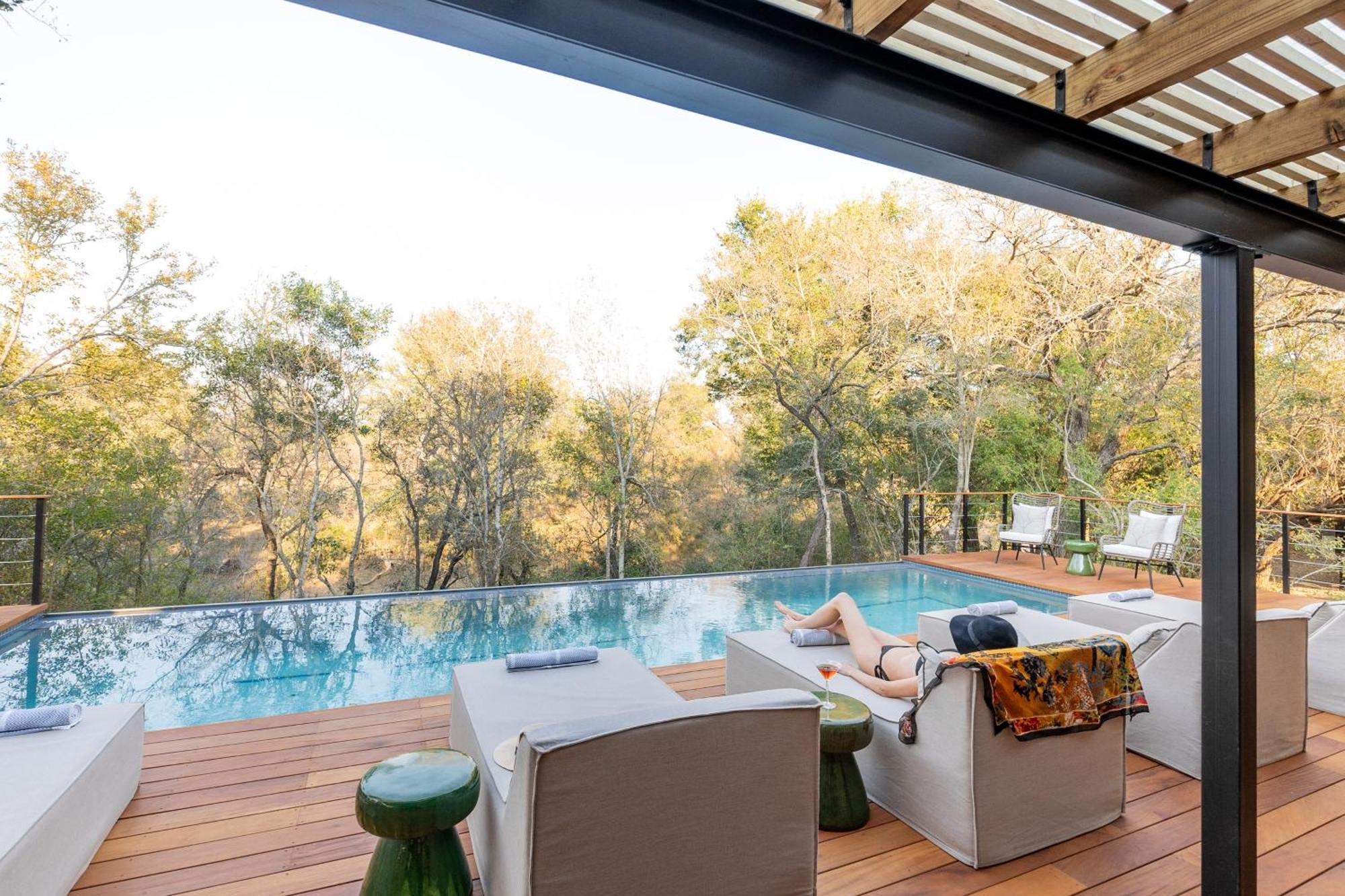 Thornybush Simbambili Lodge سابس ساند جيم ريسير المظهر الخارجي الصورة