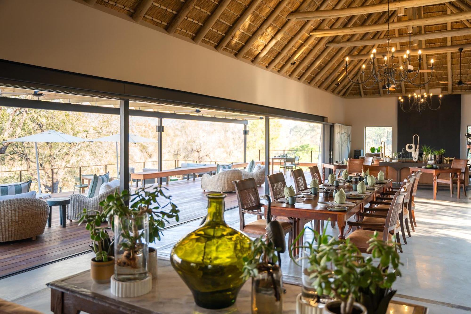 Thornybush Simbambili Lodge سابس ساند جيم ريسير المظهر الخارجي الصورة