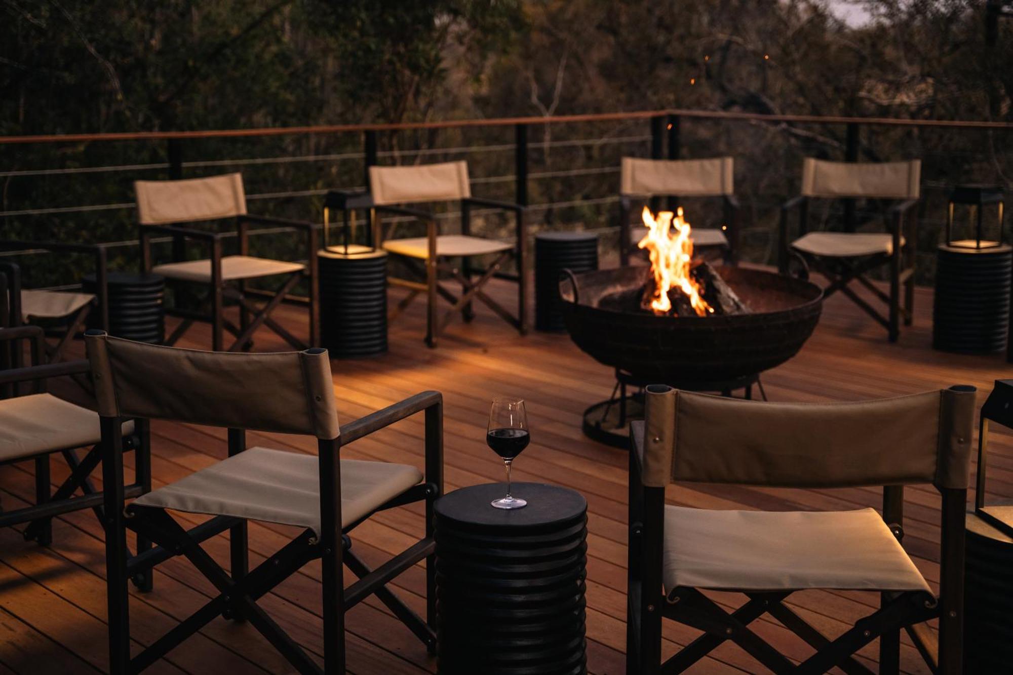 Thornybush Simbambili Lodge سابس ساند جيم ريسير المظهر الخارجي الصورة